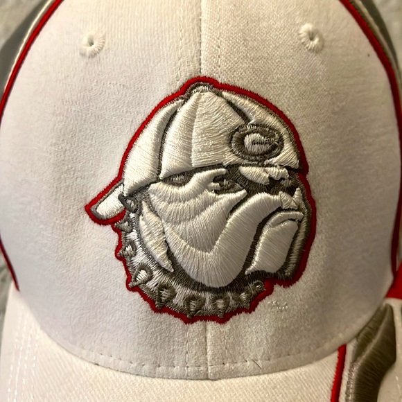 Georgia Bulldogs Hat | Poshmark